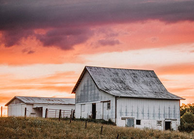 A barn at sunrise